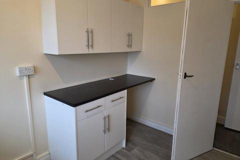 undefined, Flat 3, 30 Park Avenue, Skegness, PE25 2TF