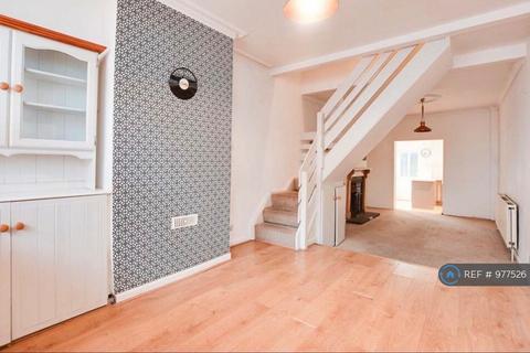 3 bedroom terraced house to rent, Avenue Road Extension, Leicester, LE2