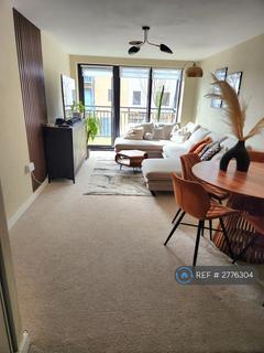 2 bedroom flat to rent, London, London, SE25