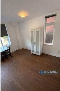 undefined, Ballards Lane, London, N3
