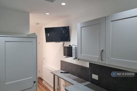 Studio to rent, Brampton Grove, Wembley, HA9