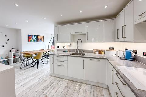 3 bedroom semi-detached house for sale, Hunters Ride, Bricket Wood, St. Albans, Hertfordshire, AL2