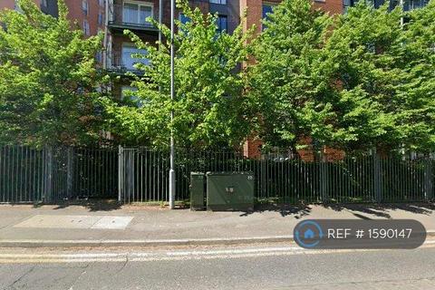 1 bedroom flat to rent, Stillwater Drive, Manchester, M11