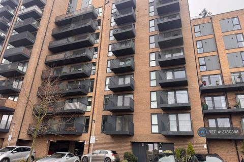 1 bedroom flat to rent, Altitude Point, London, N8