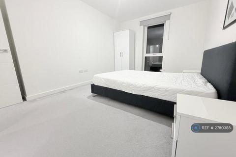 1 bedroom flat to rent, Altitude Point, London, N8