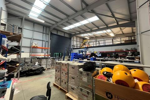 Warehouse to rent, Endeavour Dr Westhill AB32 6FL