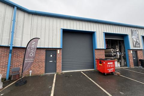 Distribution warehouse to rent, 47 Upcott Av Barnstaple EX31 1HN