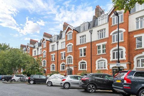 Studio to rent, W9