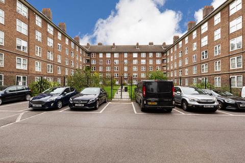 1 bedroom flat to rent, E8
