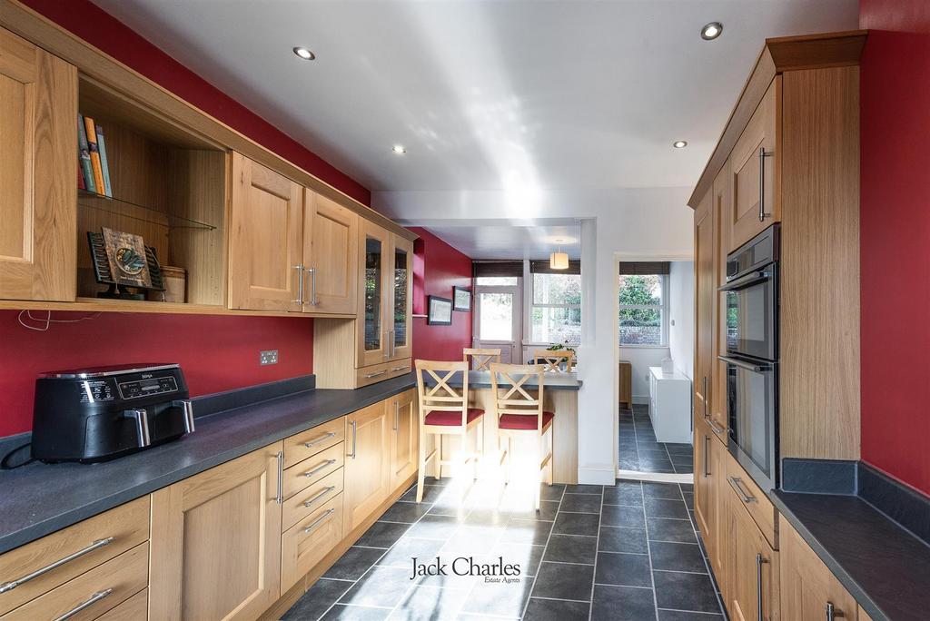 193 Tonbridge Rd, ME18 5 NY 004.jpg