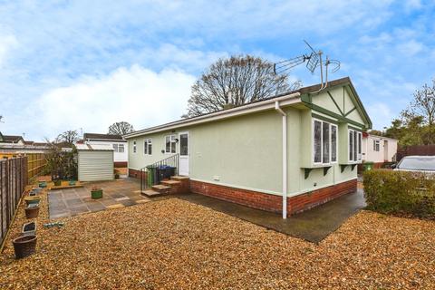 2 bedroom park home for sale, Whitfield Close, Warminster, BA12