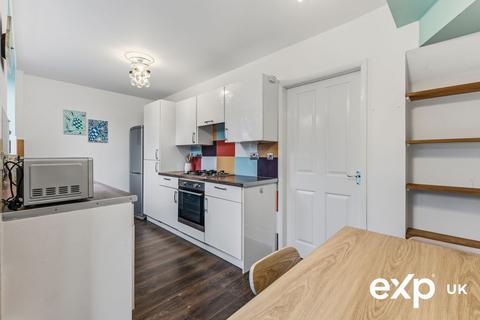 3 bedroom semi-detached house for sale, Crampton Avenue, Mansfield NG18