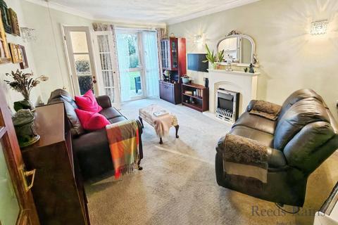 2 bedroom apartment for sale, London Road, Cheshire CW9