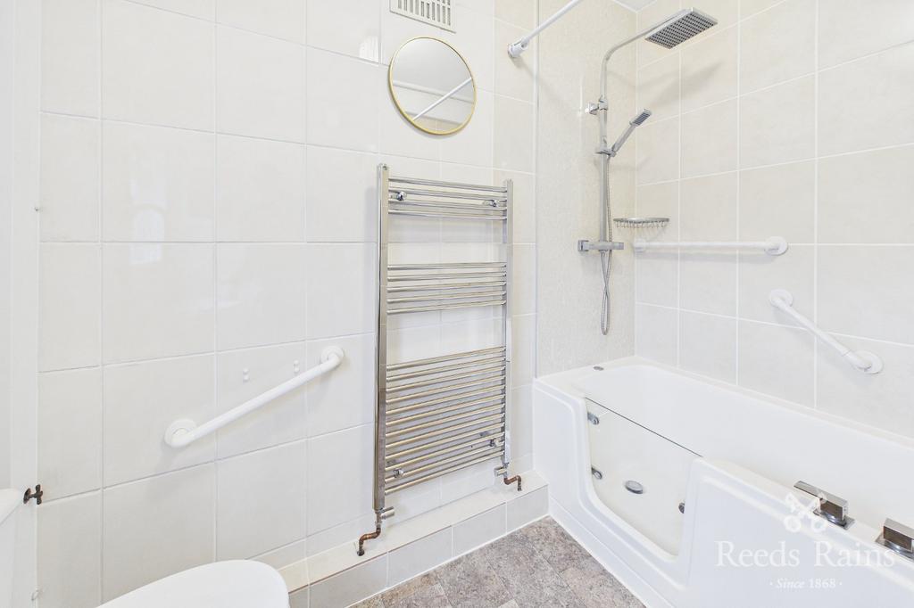 Downstairs Bathroom
