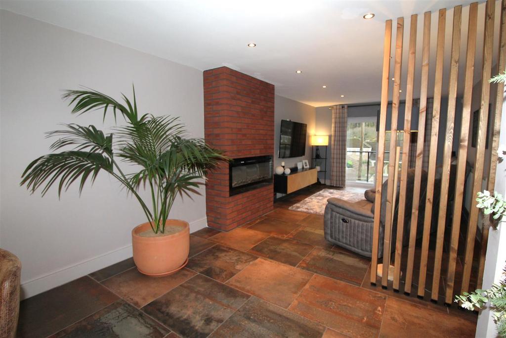 Open Plan Lounge/Dining Room