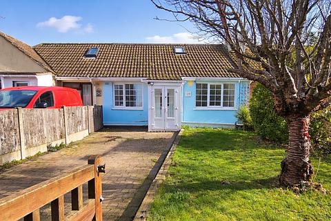 2 bedroom chalet for sale, The Grove, Herne Bay, CT6 7QD