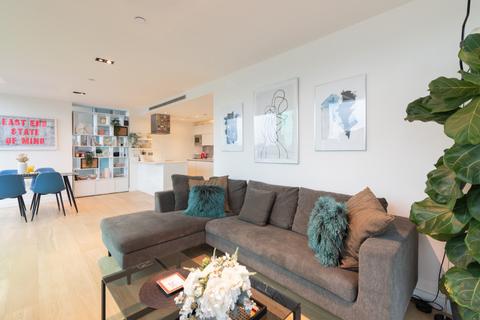 undefined, Avent Garde Tower, Shorditch, London, E1