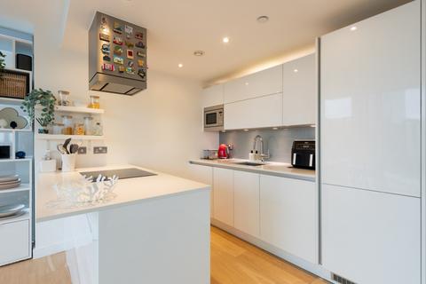 2 bedroom apartment for sale, Avent Garde Tower, Shorditch, London, E1