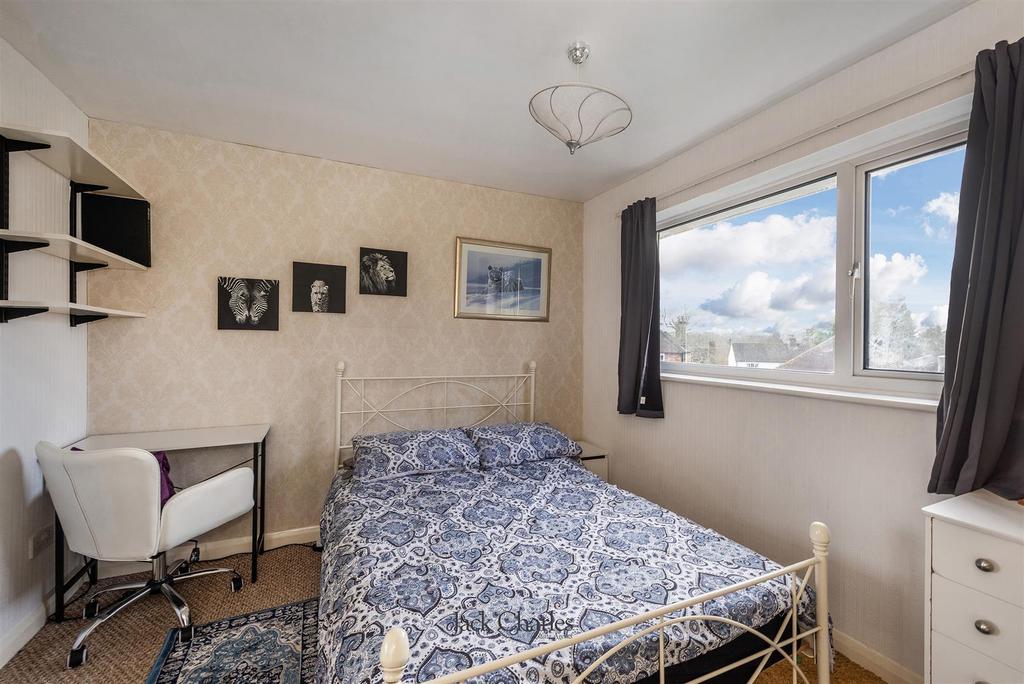 9 The Meadow, TN2 4 EH 010.jpg