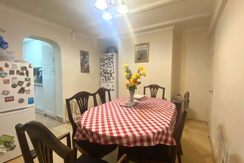 1 bedroom in a house share to rent, Croydon, CR0 6TE