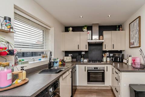 3 bedroom terraced house for sale, Towpath Drive, Walsall, WS8