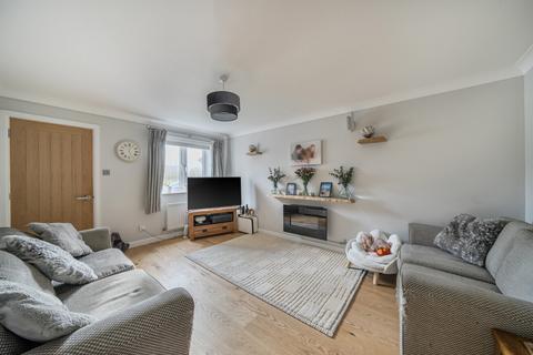 3 bedroom detached house for sale, Alexandra Gardens, Knaphill, Woking