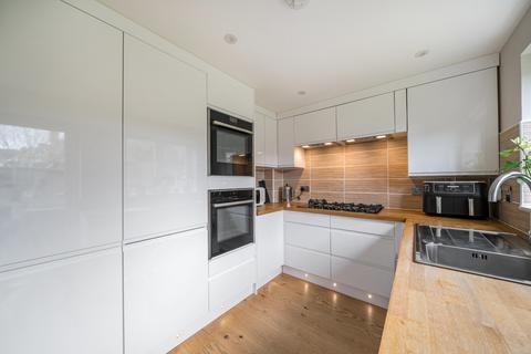 3 bedroom detached house for sale, Alexandra Gardens, Knaphill, Woking