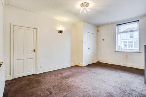 2 bedroom terraced house for sale, Bradford Road, Wakefield, WF2