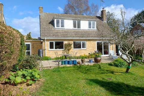undefined, London Road, Fairford