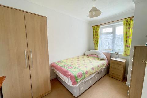 undefined, Lee Way, Newhaven