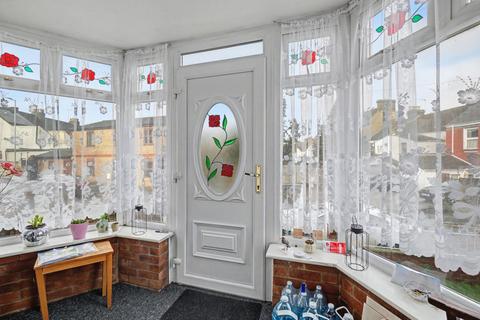 5 bedroom end of terrace house for sale, Gillingham Road, Gillingham ME7
