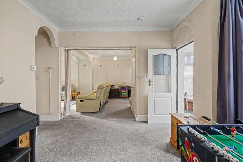 5 bedroom end of terrace house for sale, Gillingham Road, Gillingham ME7