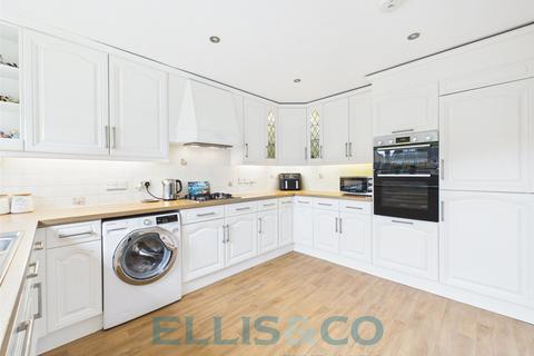 undefined, Elmshurst Gardens, Tonbridge, Kent, TN10