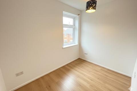 undefined, Startpoint, Downs Road, Luton, Bedfordshire, LU1 1XN
