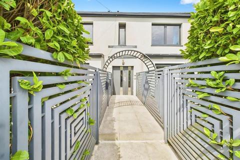 undefined, Lodge Causeway, Fishponds, Bristol