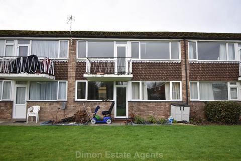 1 bedroom flat for sale, Ballard Court, Bury Road