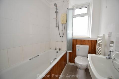 1 bedroom flat for sale, Ballard Court, Bury Road