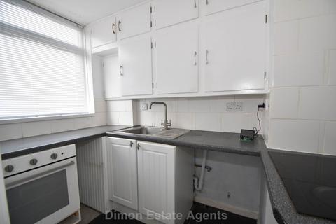 1 bedroom flat for sale, Ballard Court, Bury Road