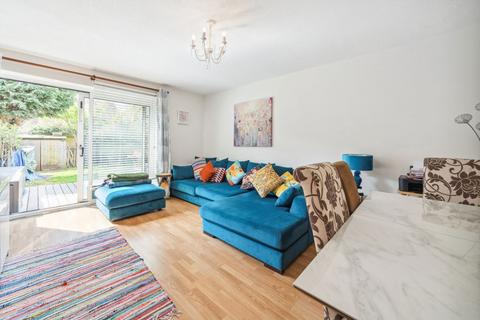 2 bedroom house for sale, Edwin Road, Twickenham TW2