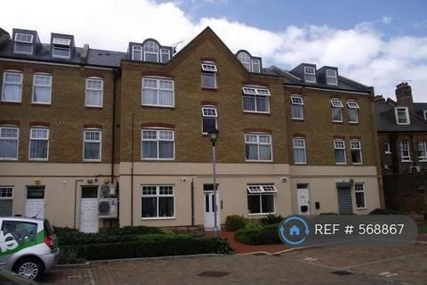 undefined, Southgate, London, N14