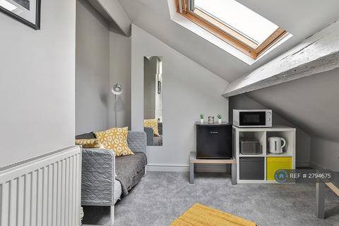 undefined, Spooner Road, Sheffield, S10