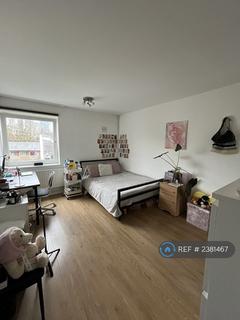 undefined, Canton Street, London, E14