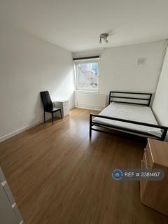 1 bedroom in a flat share to rent, Canton Street, London, E14