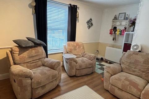 1 bedroom maisonette to rent, Ospringe Street, Faversham ME13