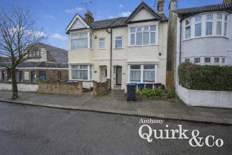 1 bedroom apartment for sale, Electric Avenue, Westcliff-on-sea, SS0