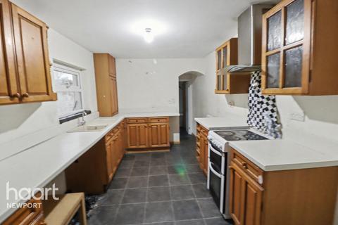3 bedroom terraced house for sale, Livingstone Place, Newport