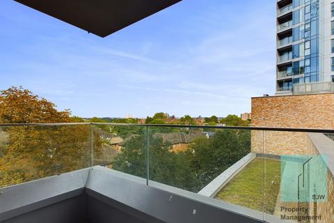 1 bedroom apartment to rent, Newnton Close, London N4