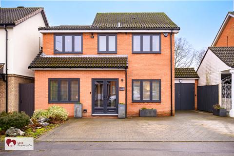 4 bedroom detached house for sale, Binley Close, Shirley B90