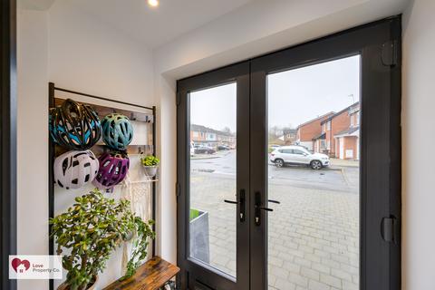 4 bedroom detached house for sale, Binley Close, Shirley B90