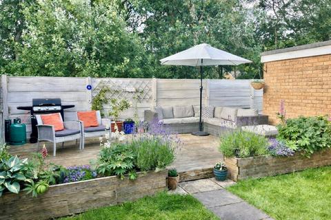 3 bedroom detached house for sale, Ivy Green Drive, Springhead, Saddleworth, OL4